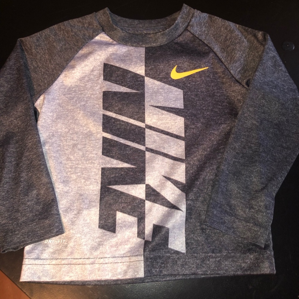 Nike Long Sleeve Tee